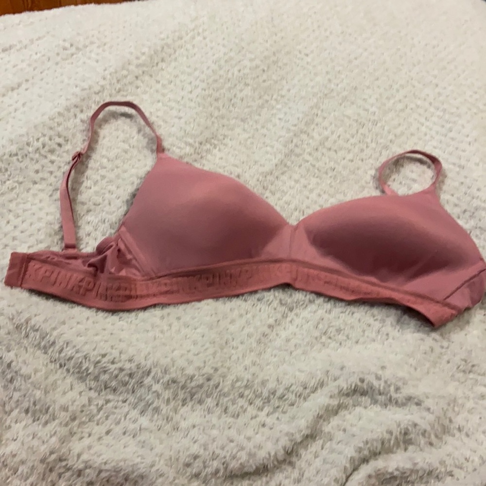 PINK Victoria's Secret bra